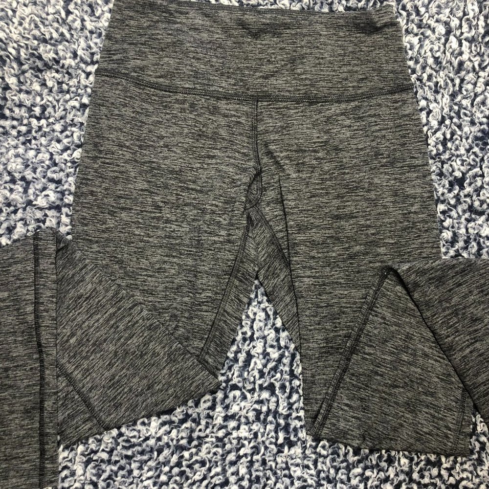 New grey leggings